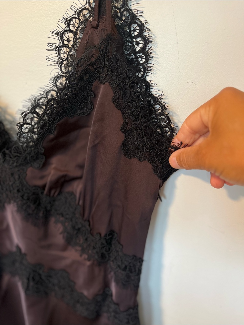House of Harlow 1960 Plum Maxi Slip Dress with Black Lace Trim - Picture 11 of 12
